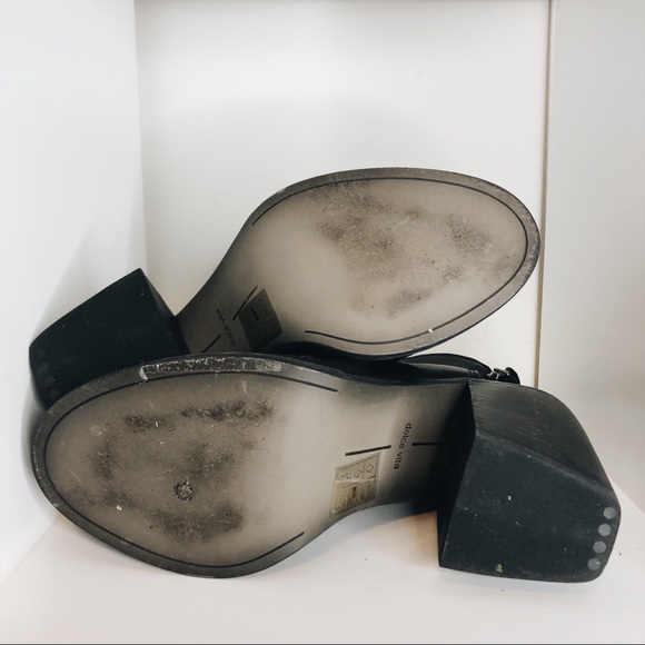 Dolce Vita Port Black Leather Peep Toe Booties - Picture 5 of 6